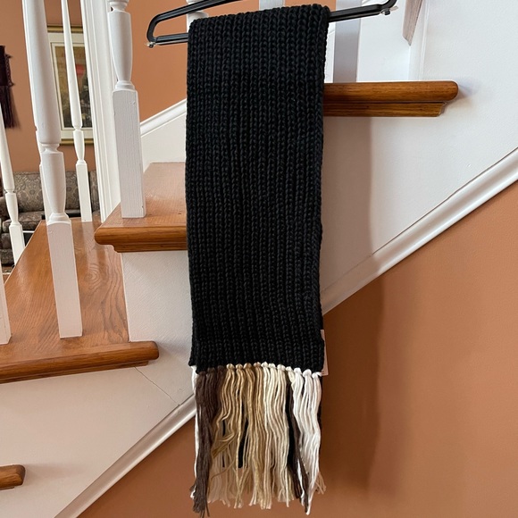Anthropologie NWT beautiful super long 130” fringed scarf; sold out/top rated - Picture 2 of 11